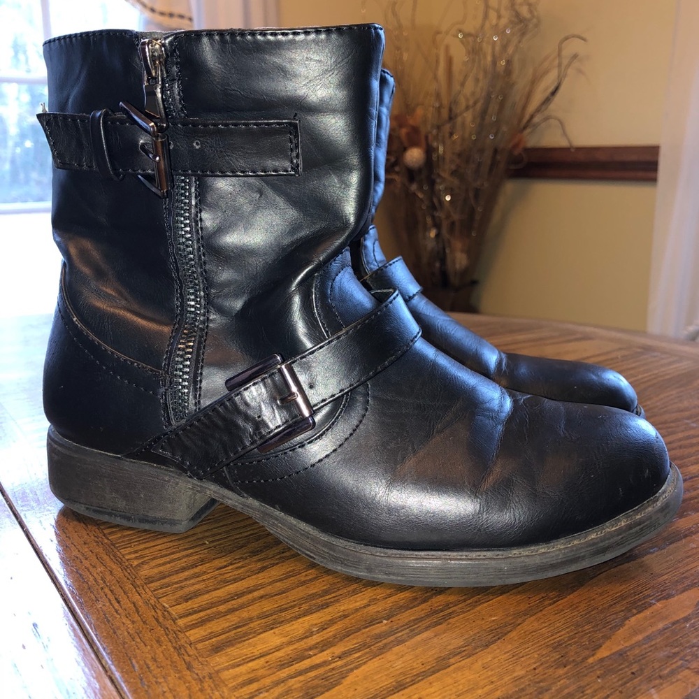 Bucco Capensis Black Women Ankle Boots/Size 7.5